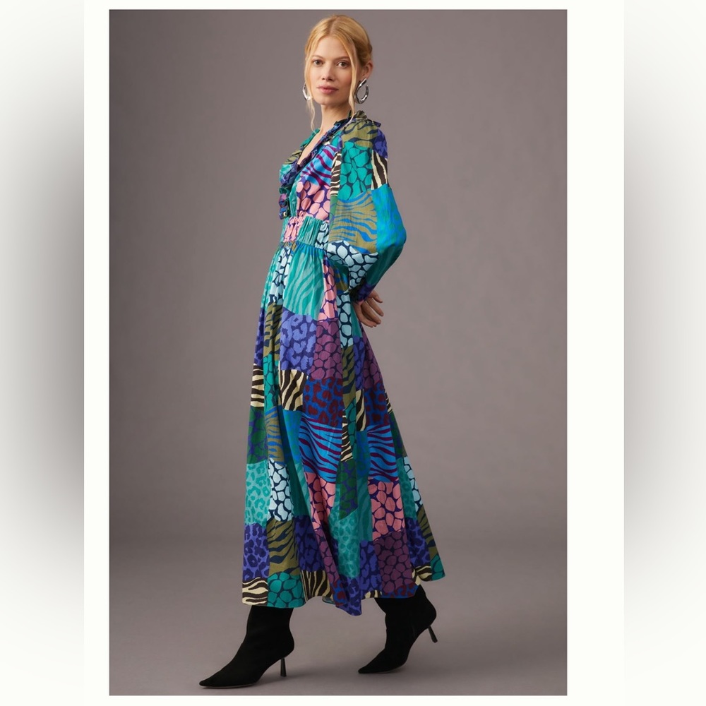 ANTHROPOLOGIE NWT LONG SLEEVE PRINTED MAXI DRESS 🔥